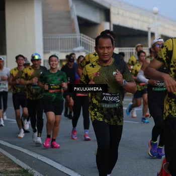 Runner Photo 6257874