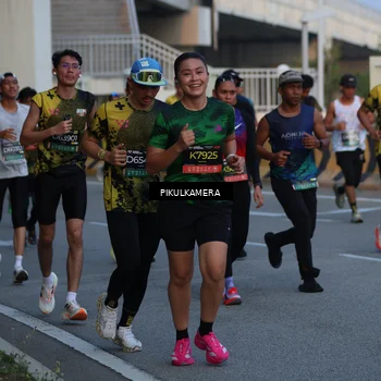 Runner Photo 6257916
