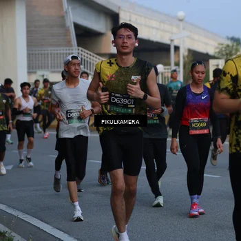 Runner Photo 6257949