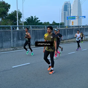 Runner Photo 6257961