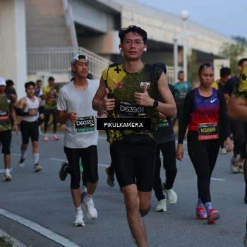 Runner Photo 6257983