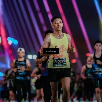 Runner Photo 6257992