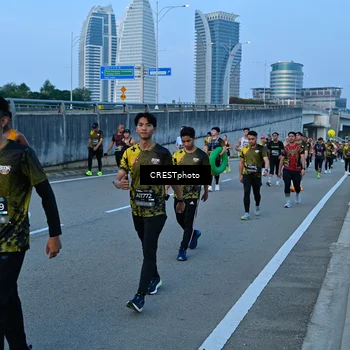 Runner Photo 6258030