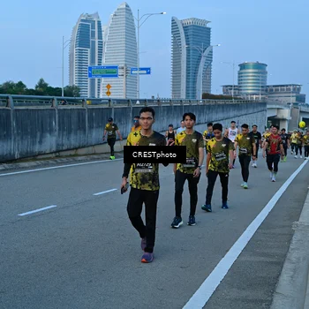 Runner Photo 6258033
