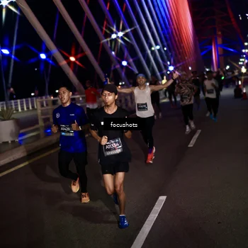 Runner Photo 6258042