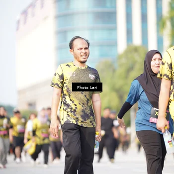 Runner Photo 6258043