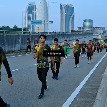 Runner Photo 6258051