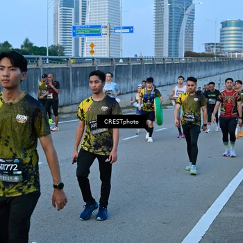 Runner Photo 6258067