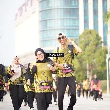 Runner Photo 6258082