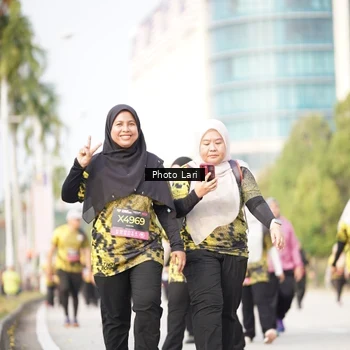 Runner Photo 6258095