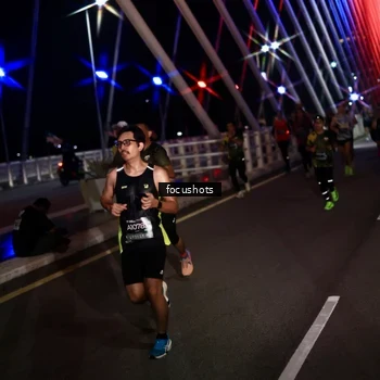 Runner Photo 6258096