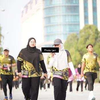 Runner Photo 6258102