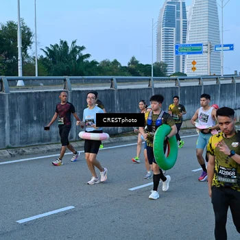 Runner Photo 6258104