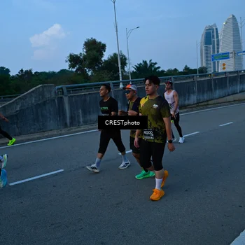 Runner Photo 6258148