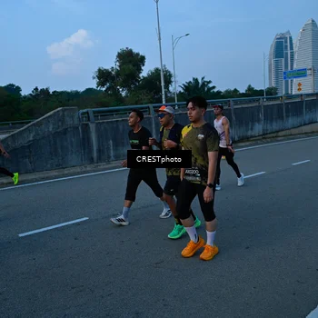 Runner Photo 6258158