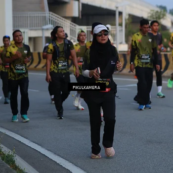 Runner Photo 6258160