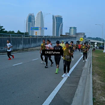 Runner Photo 6258168