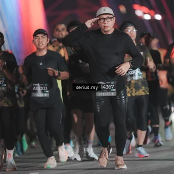 Runner Photo 6258179