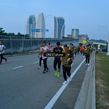 Runner Photo 6258182