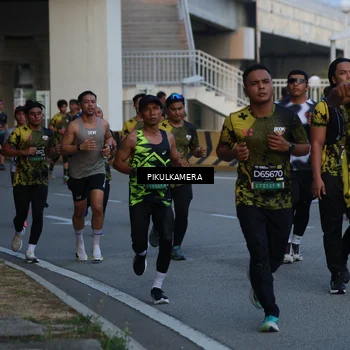 Runner Photo 6258239