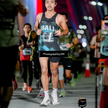 Runner Photo 6258249