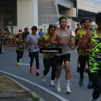 Runner Photo 6258254