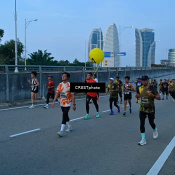 Runner Photo 6258262