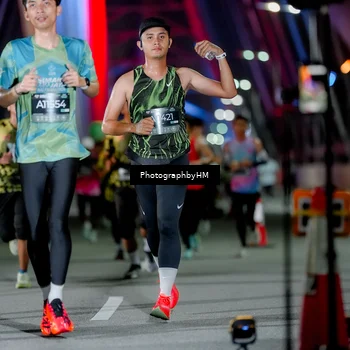 Runner Photo 6258274