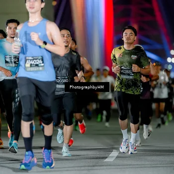Runner Photo 6258293