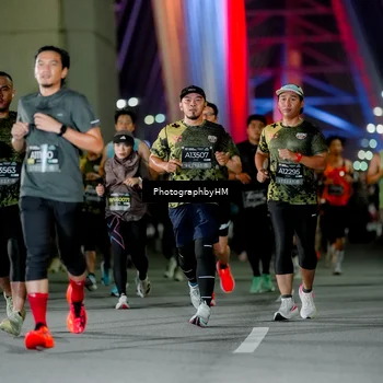 Runner Photo 6258328