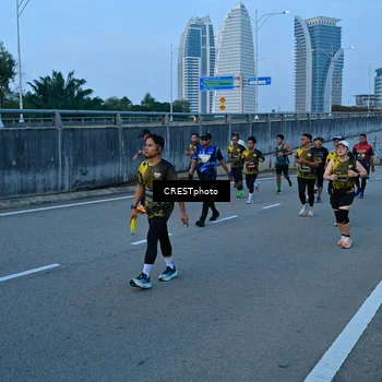 Runner Photo 6258340