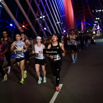 Runner Photo 6258352