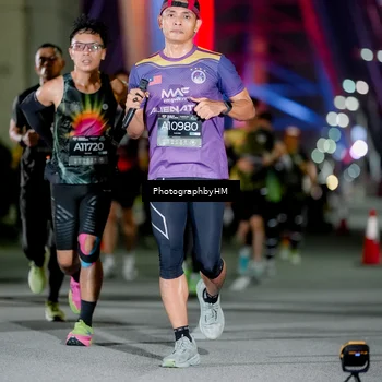 Runner Photo 6258363