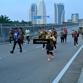 Runner Photo 6258374