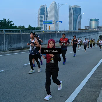 Runner Photo 6258397