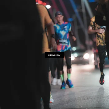 Runner Photo 6258419
