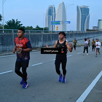 Runner Photo 6258445