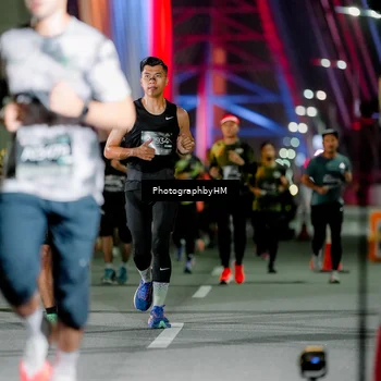 Runner Photo 6258450