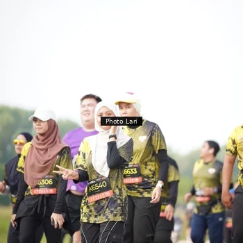 Runner Photo 6258478