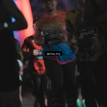 Runner Photo 6258490