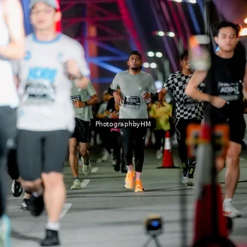 Runner Photo 6258509