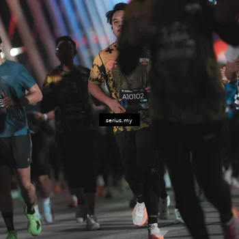 Runner Photo 6258538