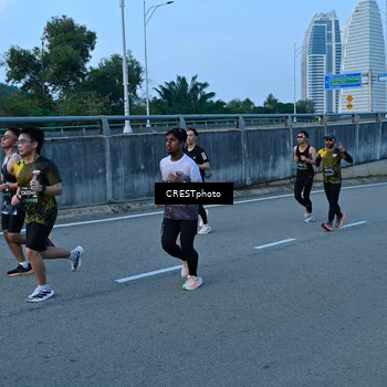 Runner Photo 6258545