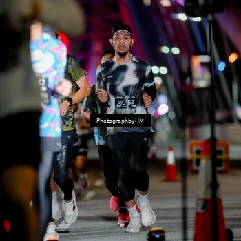 Runner Photo 6258547