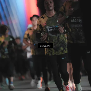 Runner Photo 6258552
