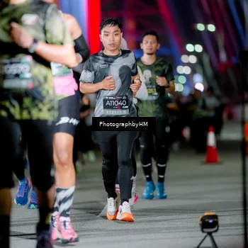 Runner Photo 6258558