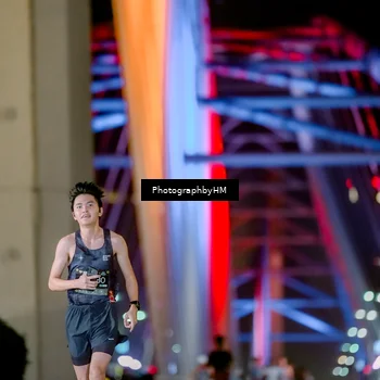 Runner Photo 6258559
