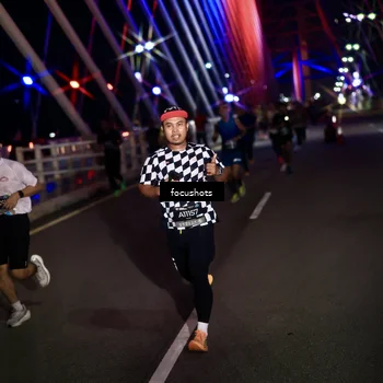 Runner Photo 6258566