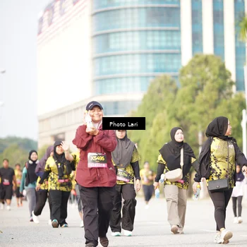 Runner Photo 6258572