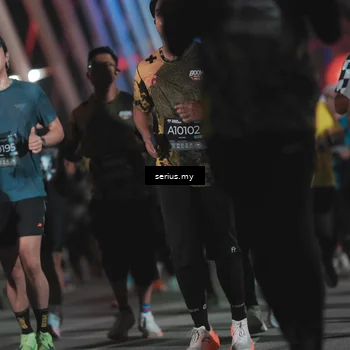 Runner Photo 6258578